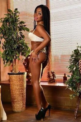 Проститутка негритянка Маша Фото без ретуши, 29 лет