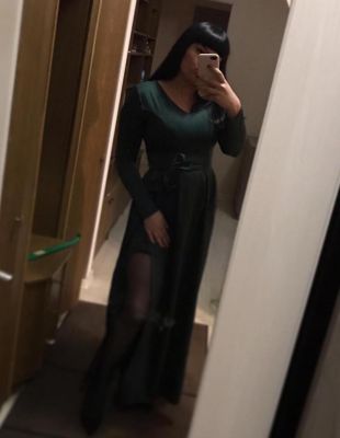 Снять телку по разумной цене (Алиса, тел. 8 495 958-62-01)