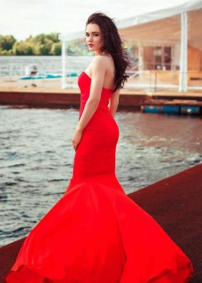 снять девушку на час (Саюри, 29 лет)