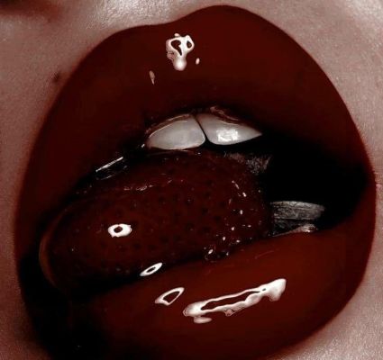 Блядь Карина, 25 лет для мальчишника