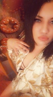 Маша — эротический массаж лингама от 3500 руб. 