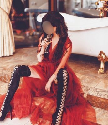 Лера Кира, рост: 154, вес: 45 - эротический массаж с сексом