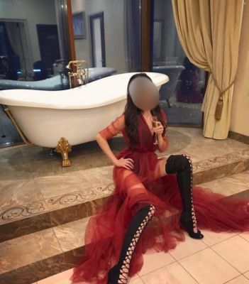 развратная шлюха Лера Кира