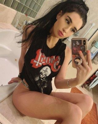 Ева - проститутка БДСМ в Москве