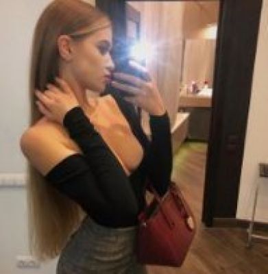 Руслана предлагает массаж простаты страпоном, недорого