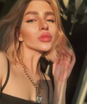 Мила, ню-фото